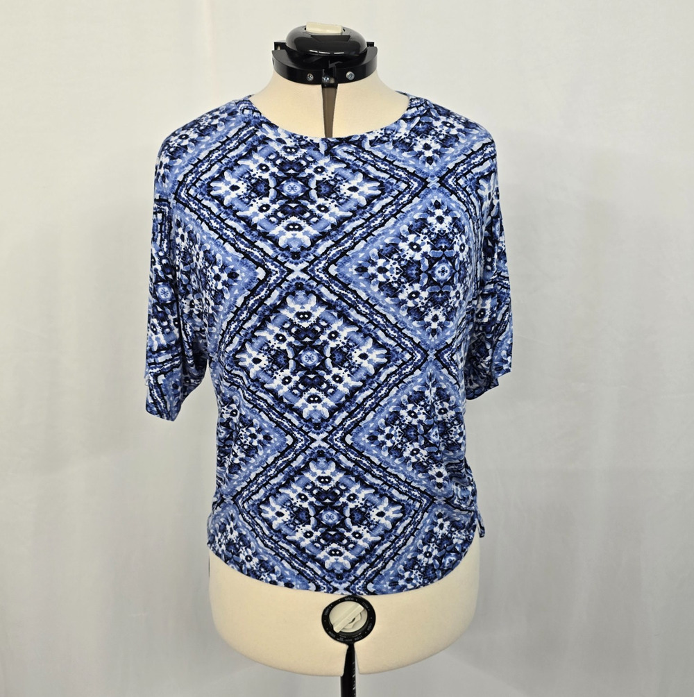 Counterparts Short Sleeve Blouse Women's L Blue Geo Side Tie Round Neckline